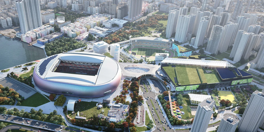 国际雪联单板和自由式U型场地世界杯，中国选手李方慧训练中